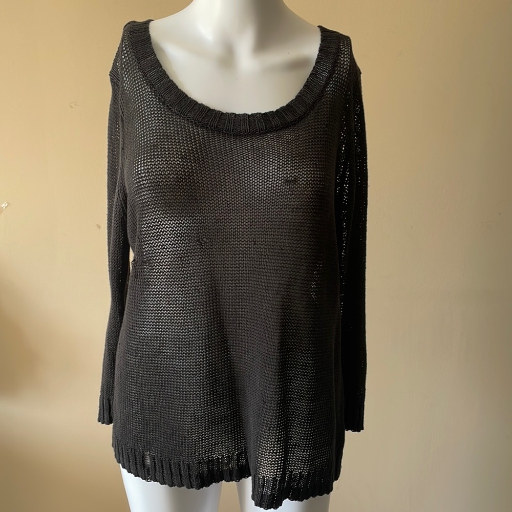 Black Be Chill lightweight sweater